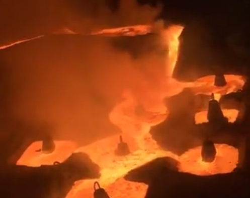 電弧爐冶煉現(xiàn)場視頻